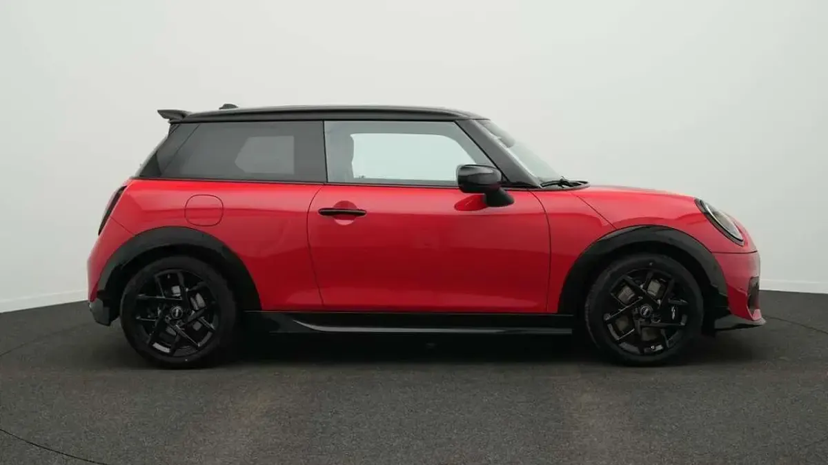 Gebraucht Mini John Cooper Works 204 PS (150 kW) 2025 Rot Kleinwagen