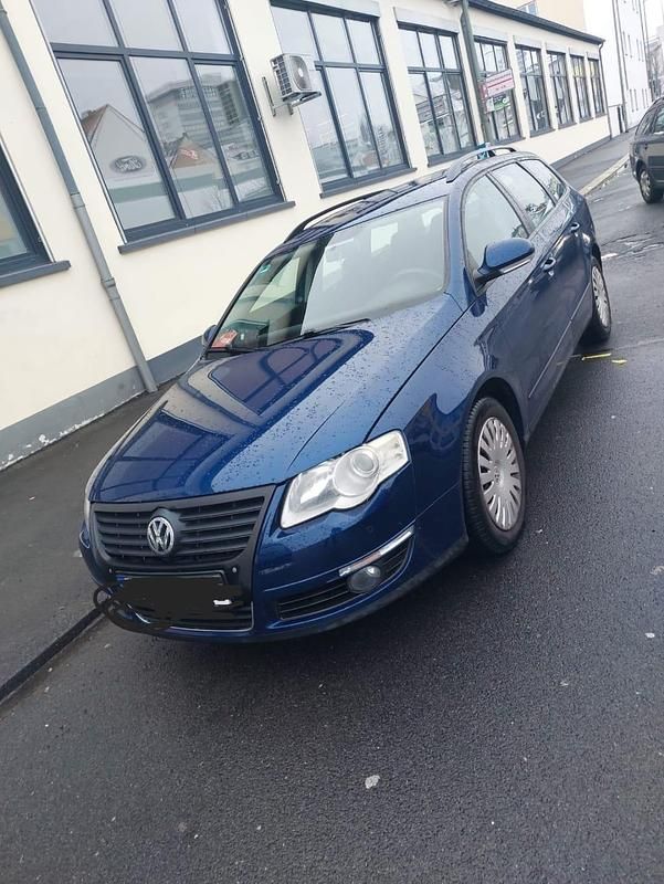 Blau Gebraucht 2007 VW Passat Kombi | 999 € (Superpreis) - Bild 1/2