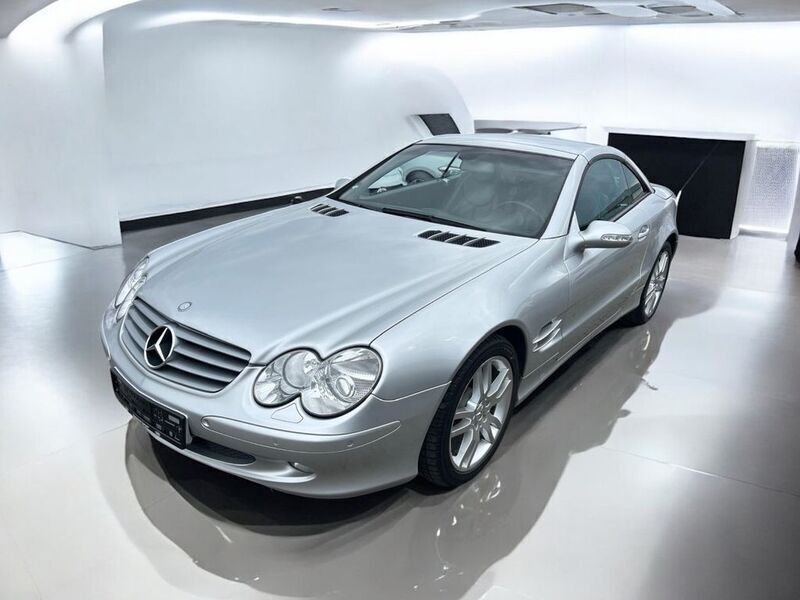 Silber Gebraucht 2002 Mercedes SL500 Cabrio | 11.999 € - Bild 1/4