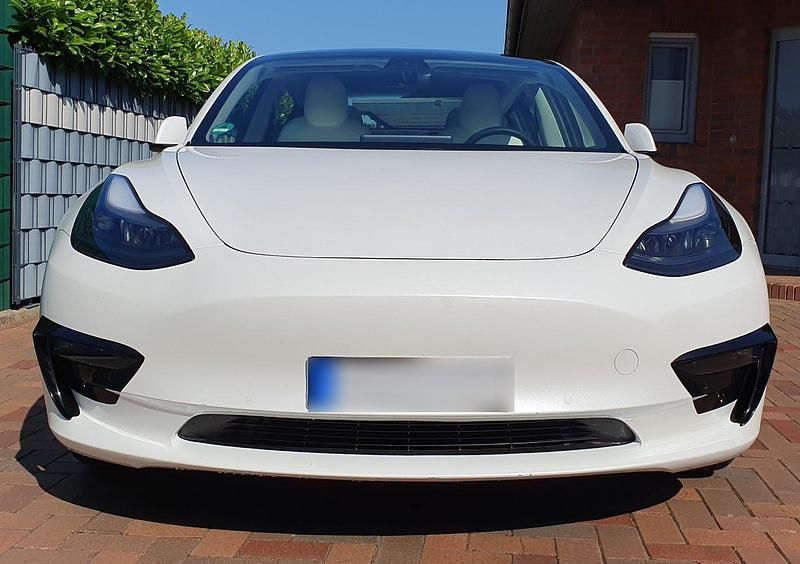 Gebraucht Tesla Model 3 366 kW (498 PS) 2021 Weiß Limousine