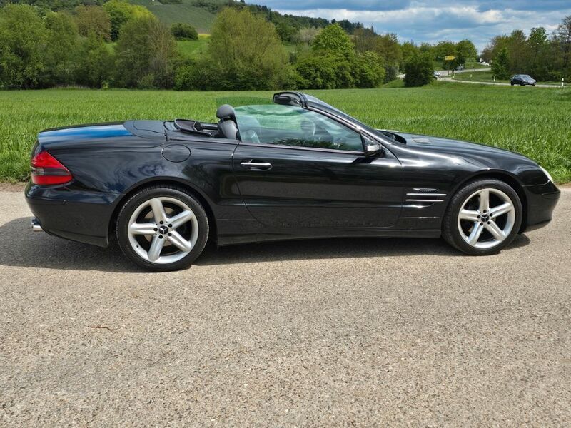 Obsidianschwarz metalliclack Gebraucht 2004 Mercedes SL350 Sport Cabrio | 17.998 € (Fairer Preis) - Bild 1/4