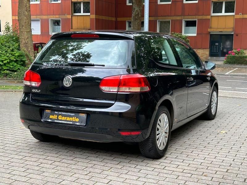 Gebraucht VW Golf VI 80 PS (58 kW) 2009 Schwarz Kleinwagen
