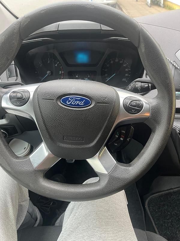 Gebraucht Ford Transit 105 PS (77 kW) 2014 Weiß Van / Kleinbus