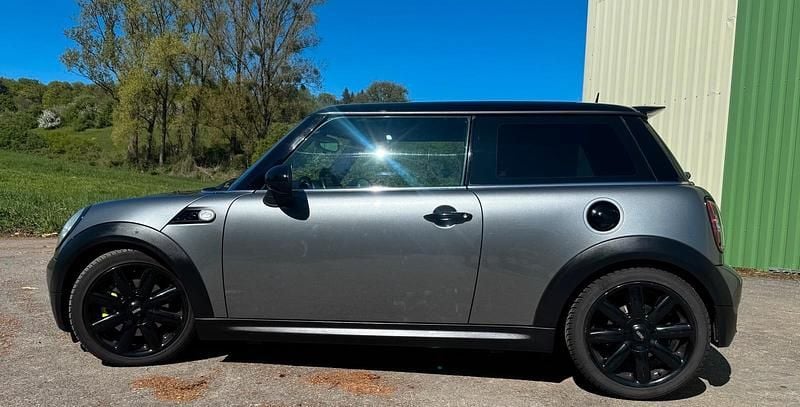 Usata Mini Cooper 185 CV (136 kW) 2010 Grigio Utilitaria