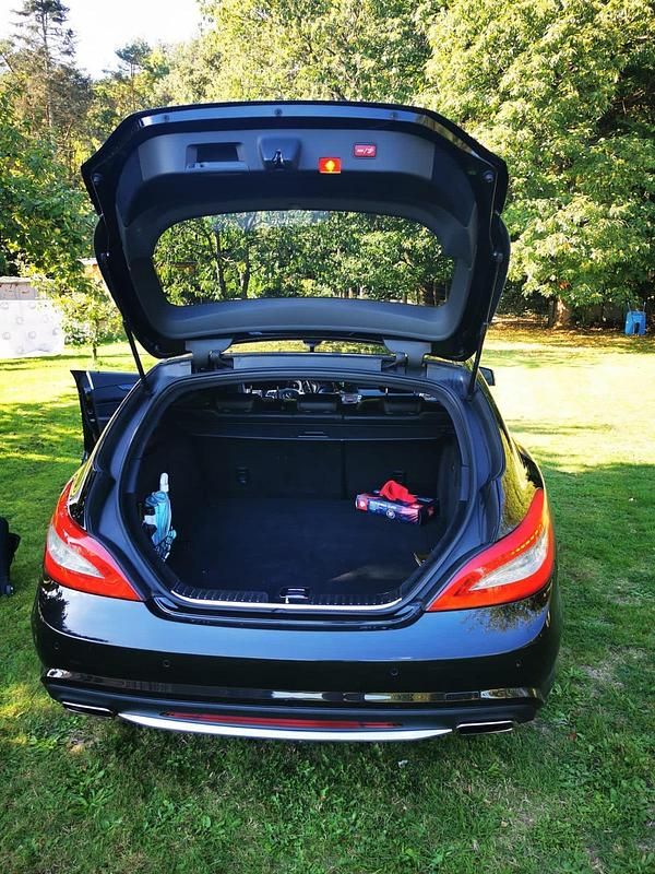 Gebraucht Mercedes CLS250 205 PS (150 kW) 2012 Schwarz Kombi