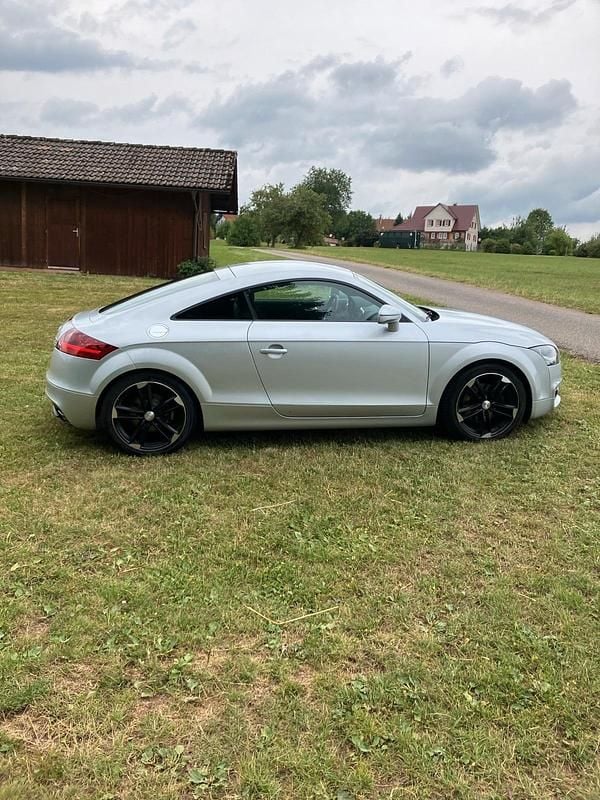 Gebraucht Audi TT 211 PS (155 kW) 2014 Silber Coupé