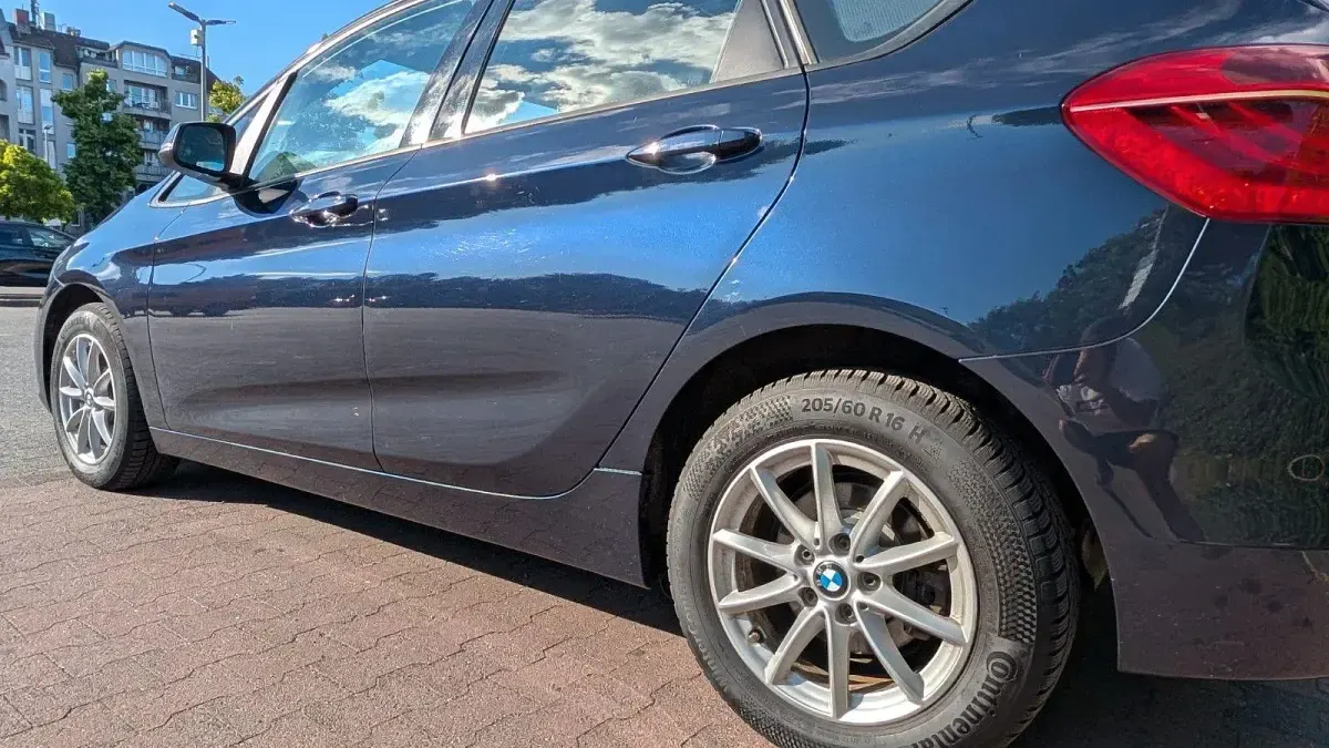 Gebraucht BMW 216 Active Tourer 116 PS (85 kW) 2015 Blau Van / Kleinbus