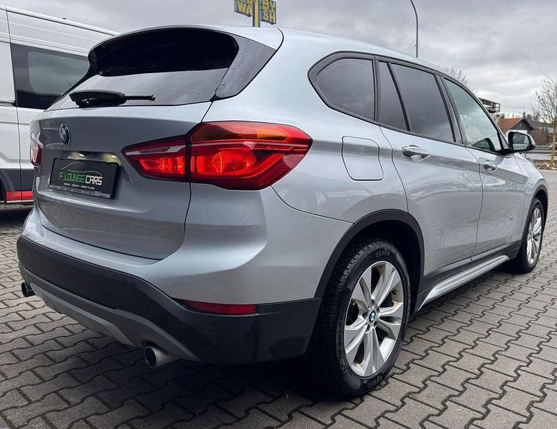 Gebraucht BMW X1 Sport Line 231 PS (169 kW) 2016 Silber SUV