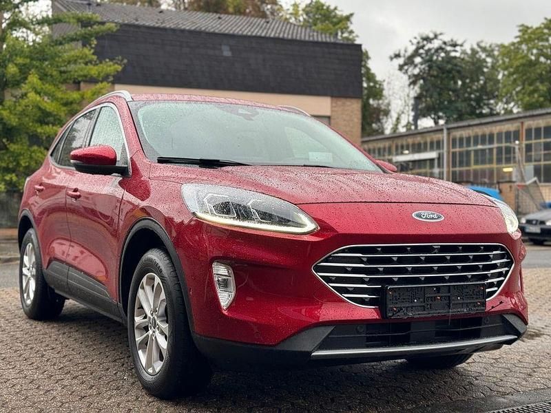 Rot Gebraucht 2022 Ford Kuga Titanium SUV | 19.999 € (Superpreis) - Bild 1/4