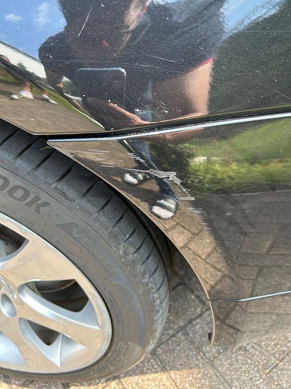 Gebraucht BMW 320 163 PS (119 kW) 2006 Schwarz Limousine