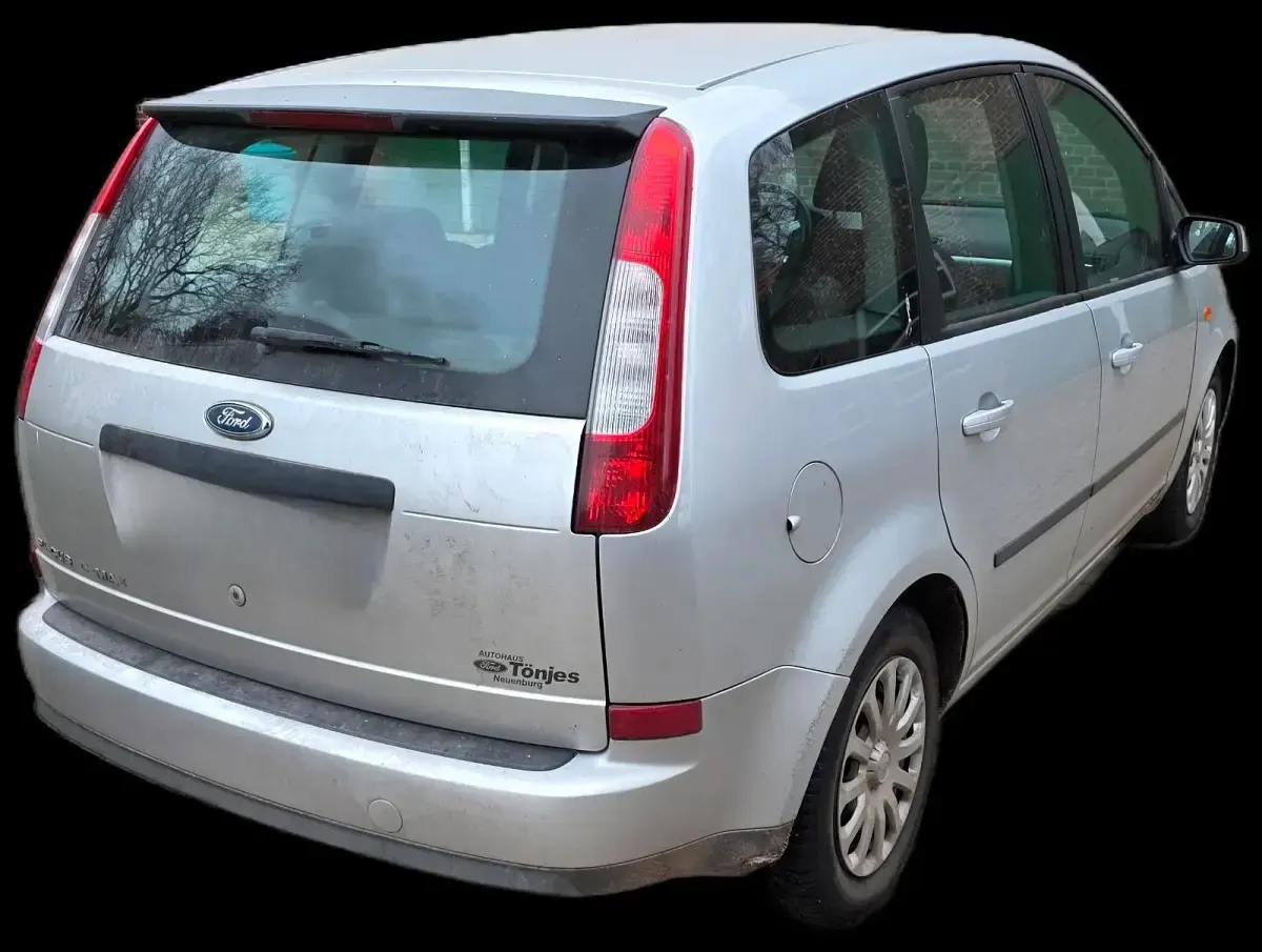 Second-hand Ford Focus 100 CP (73 kW) 2005 Argintiu Hatchback