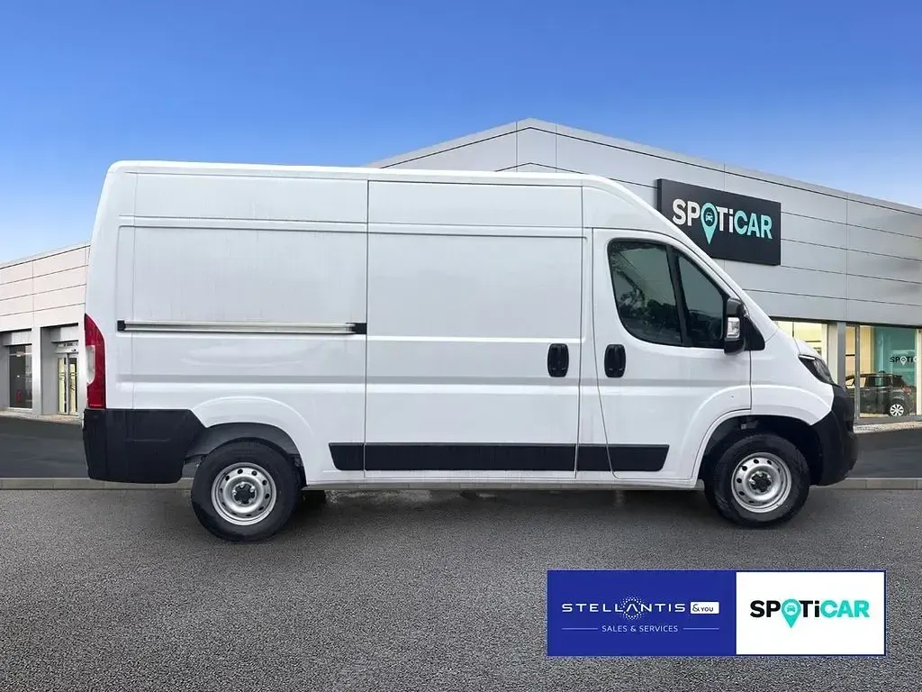 Gebraucht Fiat Ducato 140 PS (102 kW) 2024 Weiß Van