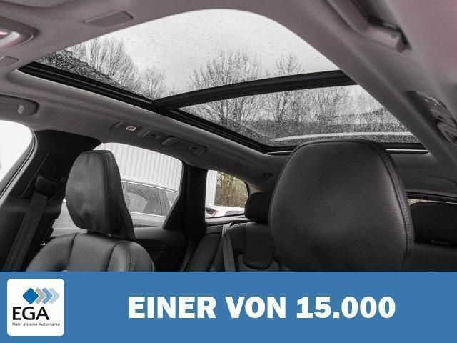 Gebraucht Volvo XC60 Plus 398 PS (292 kW) 2024 Blau metallic SUV
