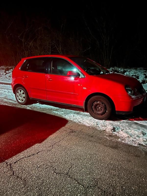 Gebraucht VW Polo 63 PS (46 kW) 2001 Rot Kleinwagen