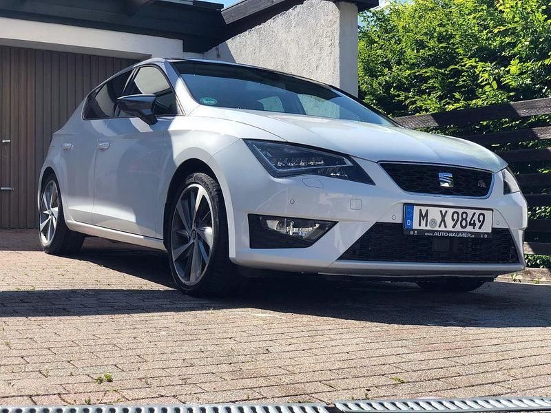 Gebraucht Seat Leon ST FR 184 PS (135 kW) 2014 Weiß Kombi