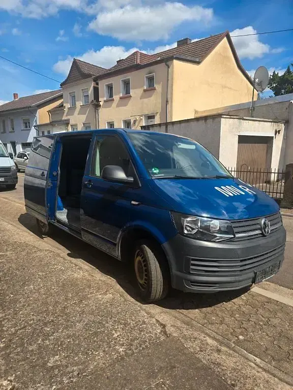 Gebraucht VW Transporter 140 PS (102 kW) 2016 Blau Van