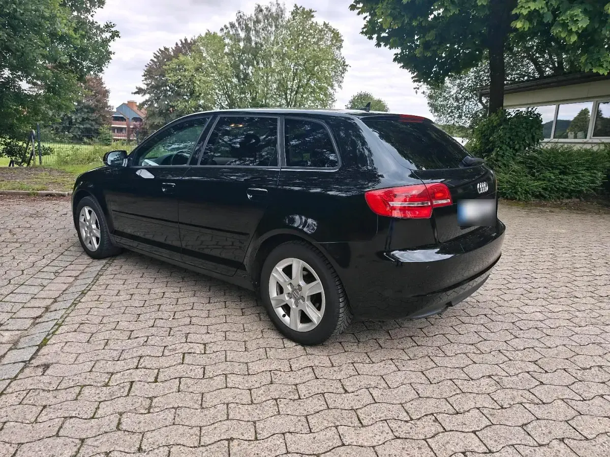 Gebraucht Audi A3 140 PS (102 kW) 2012 Schwarz Kleinwagen
