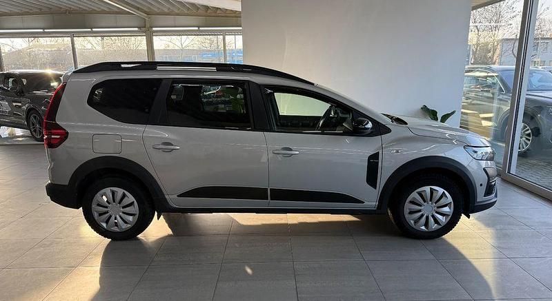 Gebraucht Dacia Jogger Extreme 101 PS (74 kW) 2023 Grau Van / Kleinbus