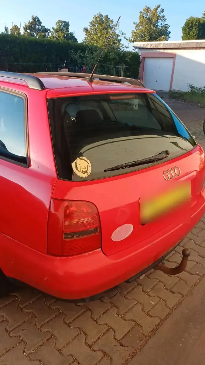 Gebraucht Audi A4 100 PS (73 kW) 1997 Rot Kombi