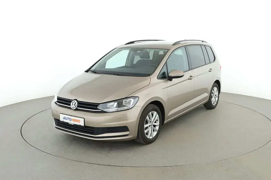 Gebraucht VW Touran Trendline 150 PS (110 kW) 2017 Van / Kleinbus
