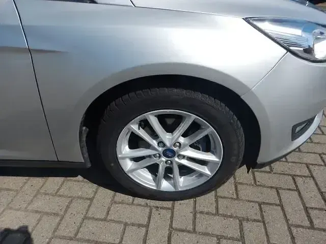 Gebraucht Ford Focus Active 150 PS (110 kW) 2017 Rot Kombi