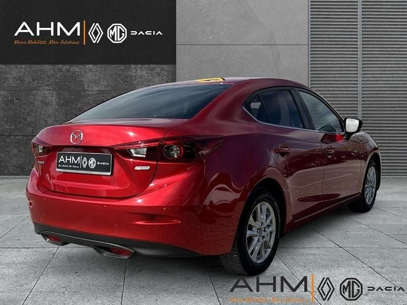 Gebraucht Mazda 3 Exclusive-Line 120 PS (88 kW) 2017 Rot Kleinwagen