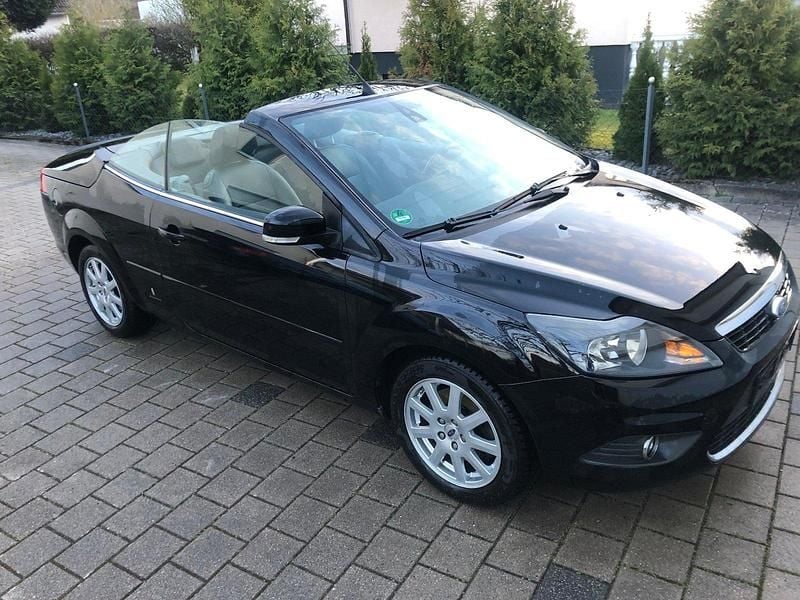 Gebraucht Ford Focus Cabriolet 136 PS (100 kW) 2010 Schwarz Cabrio