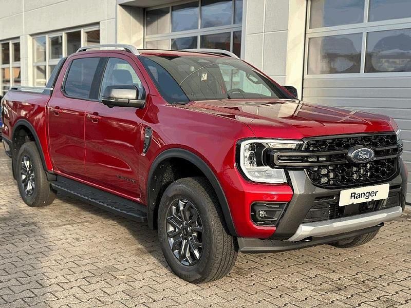 Rot Neu 2025 Ford Ranger Wildtrack Abholung | 59.990 € (Teuer) - Bild 1/4