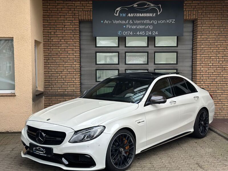 Weiß Gebraucht 2015 Mercedes C63S AMG AMG Limousine | 39.999 € (Teuer) - Bild 1/4