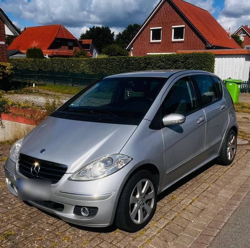 Silber Gebraucht 2005 Mercedes A170 Kleinwagen | 1.800 € (Guter Preis) - Bild 1/4