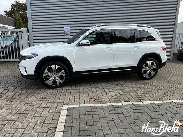 Gebraucht Mercedes EQB350 214 kW (292 PS) 2024 Unilack polarweiß SUV