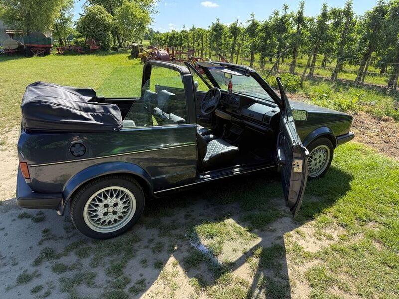 Blau Gebraucht 1987 VW Golf Cabriolet Cabrio | 5.990 € - Bild 1/4