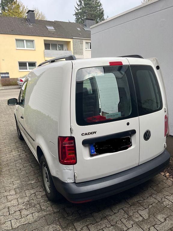 Second-hand VW Caddy 102 CP (75 kW) 2020 Alb Monovolum