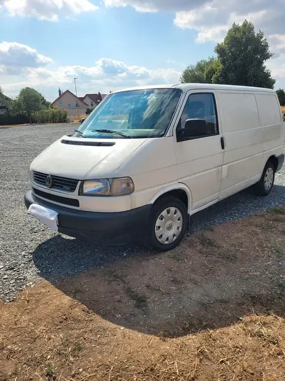Gebraucht VW T4 102 PS (75 kW) 2000 Weiß Van