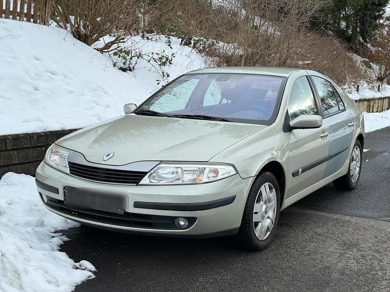 Gebraucht Renault Laguna II 120 PS (88 kW) 2001 Gelb Limousine