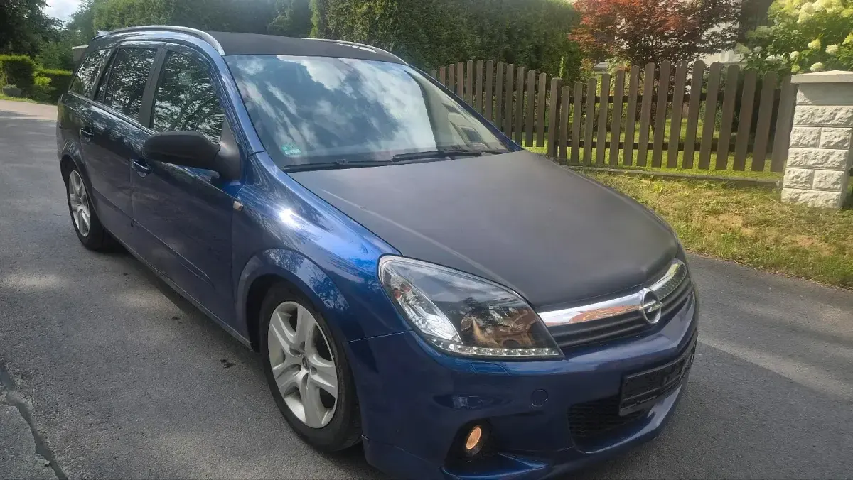 Gebraucht Opel Astra 116 PS (85 kW) 2005 Blau Kombi