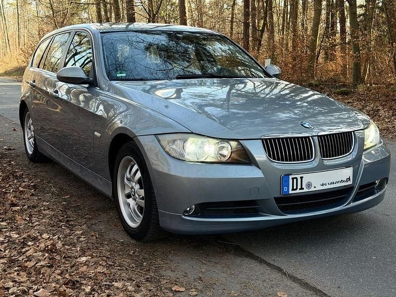 Gebraucht BMW 325 218 PS (160 kW) 2006 Silber Kombi