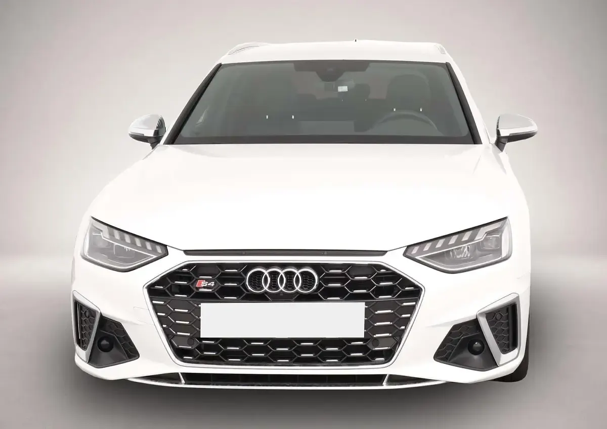 Gebraucht Audi S4 Design 341 PS (250 kW) 2024 Manufacturer Kombi