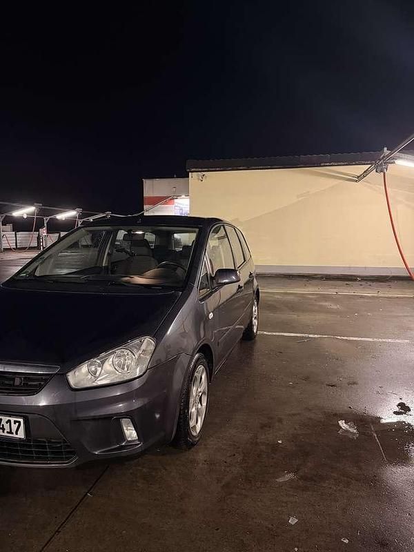 Grau Gebraucht 2007 Ford C-MAX Ghia Van / Kleinbus | 2.699 € (Etwas zu teuer) - Bild 1/4