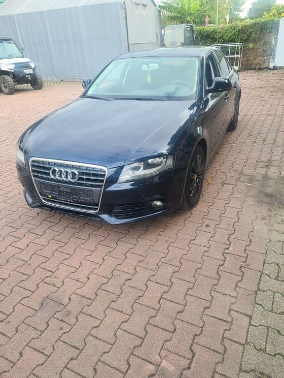 Schwarz Gebraucht 2009 Audi A4 Ambiente Limousine | 3.900 € (Superpreis) - Bild 1/4