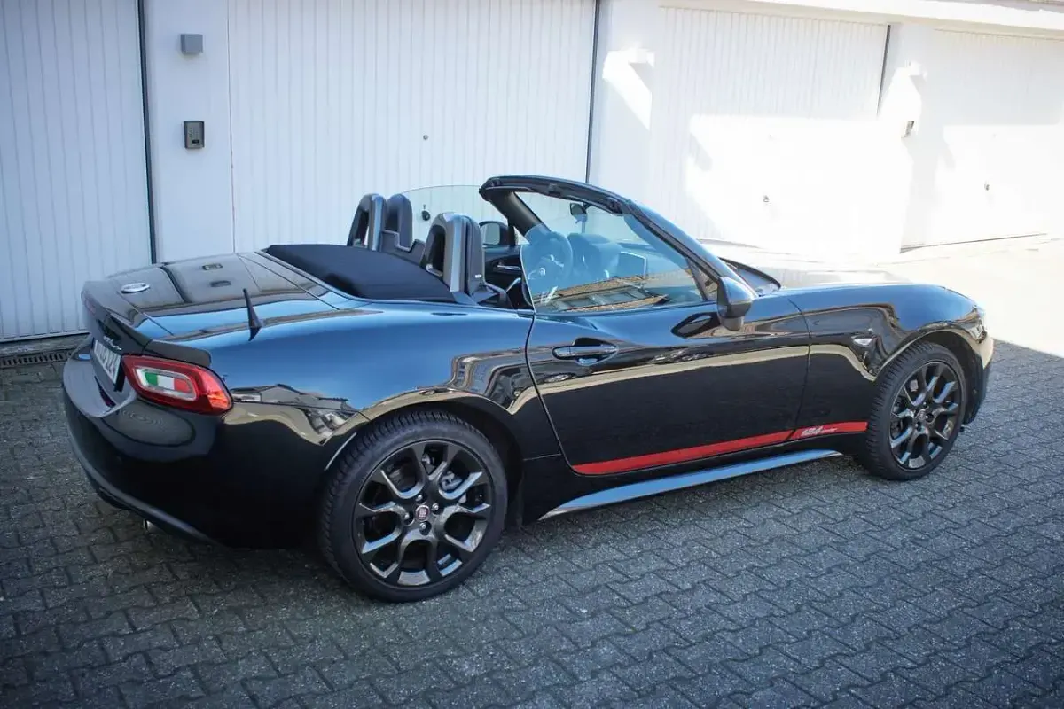 Gebraucht Fiat 124 Spider Basis 140 PS (102 kW) 2019 Cabrio