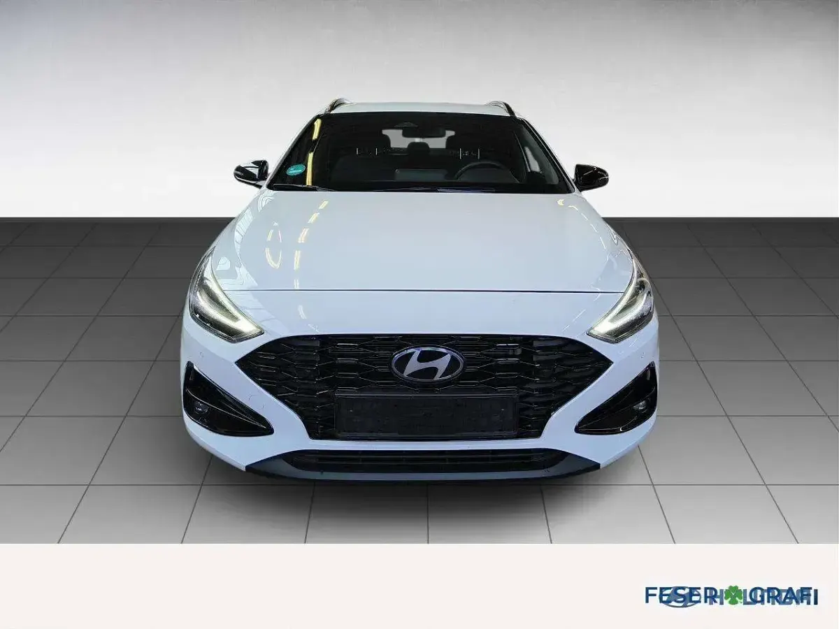 Gebraucht Hyundai i30 Advantage 140 PS (102 kW) 2025 Atlas white Kombi