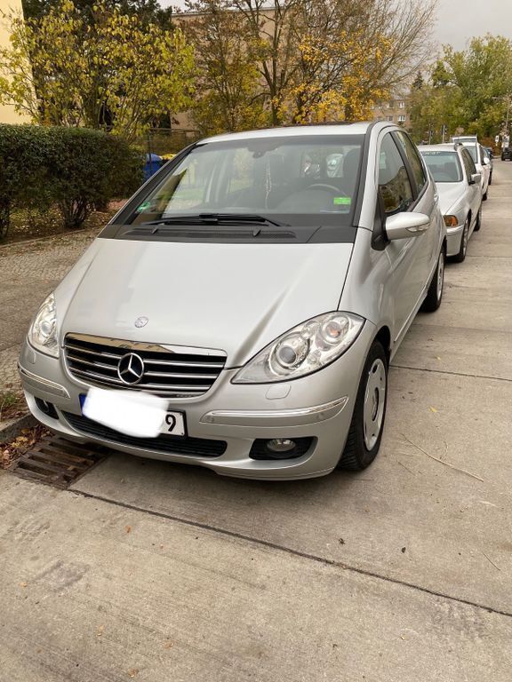 Silber Gebraucht 2005 Mercedes A170 Avantgarde Van / Kleinbus | 4.700 € (Fairer Preis) - Bild 1/4