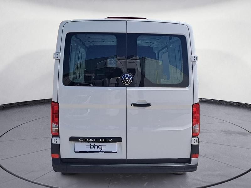Gebraucht VW Crafter 140 PS (102 kW) 2024 Weiß Van