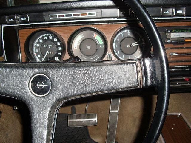 Gebraucht Opel Diplomat 165 PS (121 kW) 1971 Braun Limousine