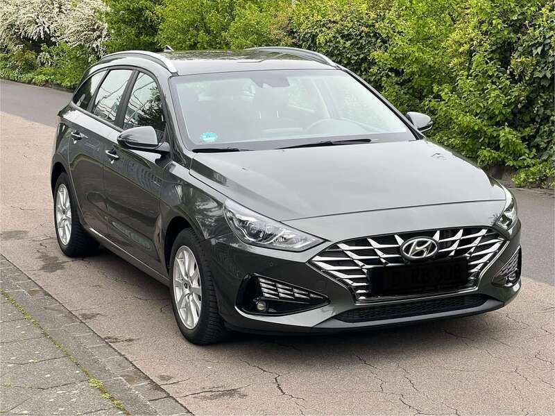 Gebraucht 2023 Hyundai i30 Advantage Kombi | 19.500 € (Superpreis) - Bild 1/4
