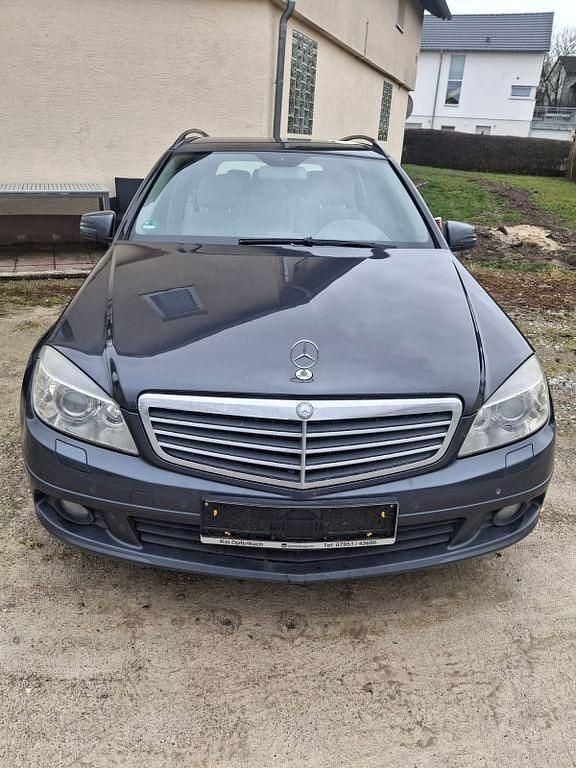 Gebraucht Mercedes C220 170 PS (125 kW) 2009 Grau Kombi