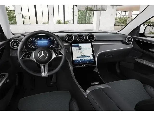 Gebraucht Mercedes C300e 313 PS (230 kW) 2024