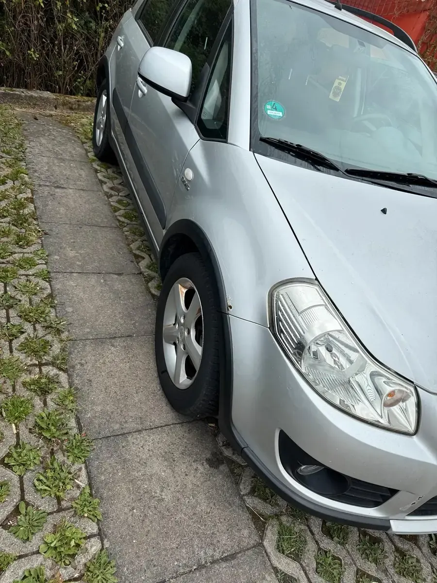 Gebraucht Suzuki SX4 120 PS (88 kW) 2007 Silber SUV