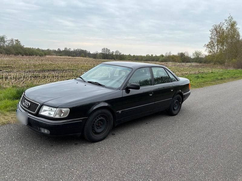 Second-hand Audi 100 133 CP (97 kW) 1992 Berlinǎ